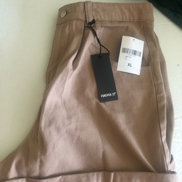 Forever 21 Tan Denim Short - Picture 3 of 6